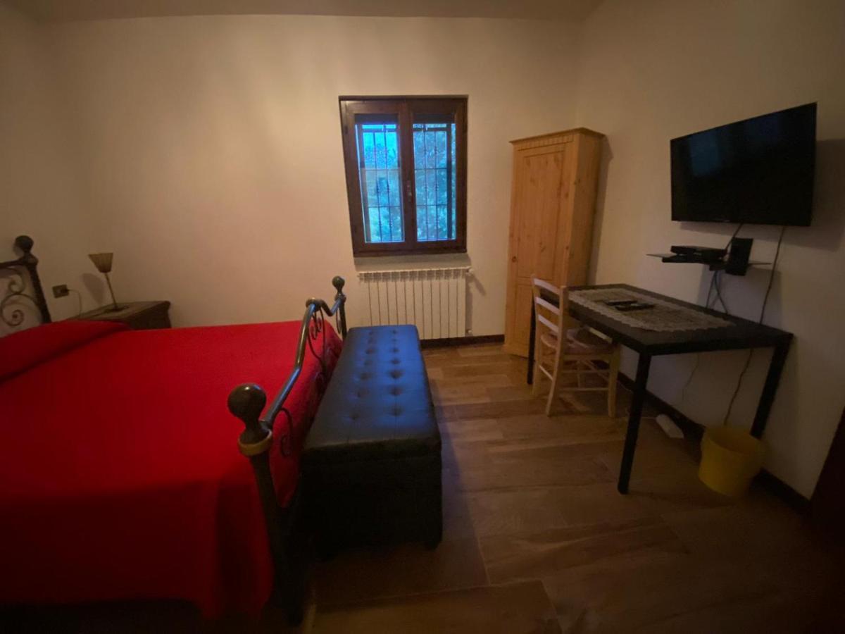B&B Monteguzzo Cigognola Bagian luar foto