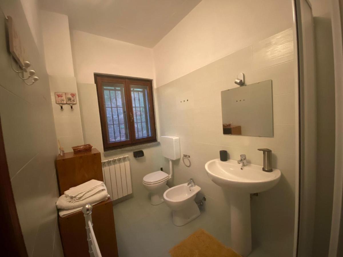 B&B Monteguzzo Cigognola Bagian luar foto