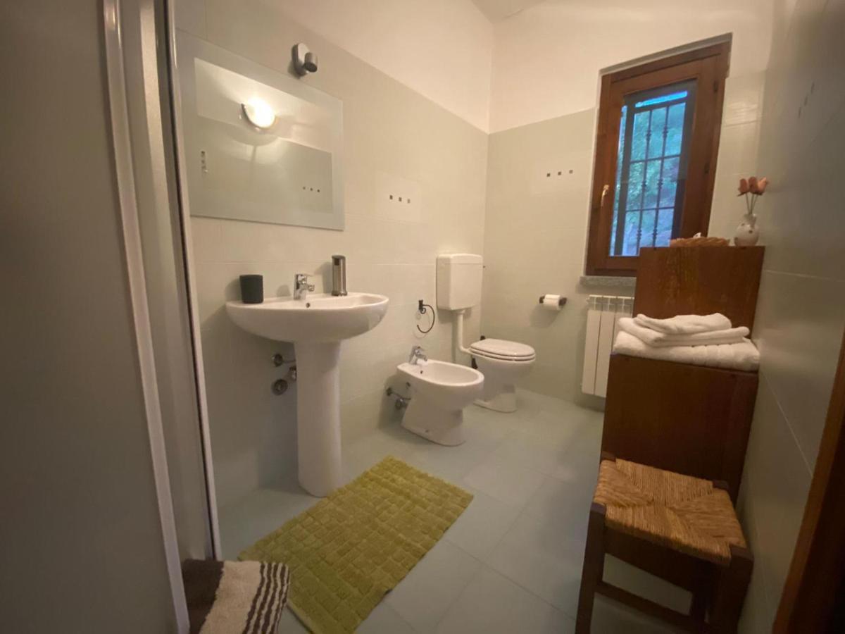 B&B Monteguzzo Cigognola Bagian luar foto
