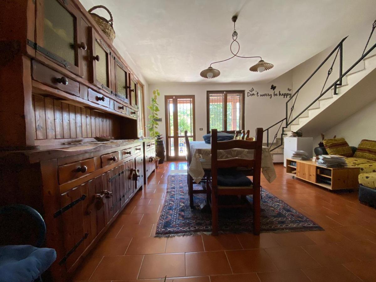 B&B Monteguzzo Cigognola Bagian luar foto