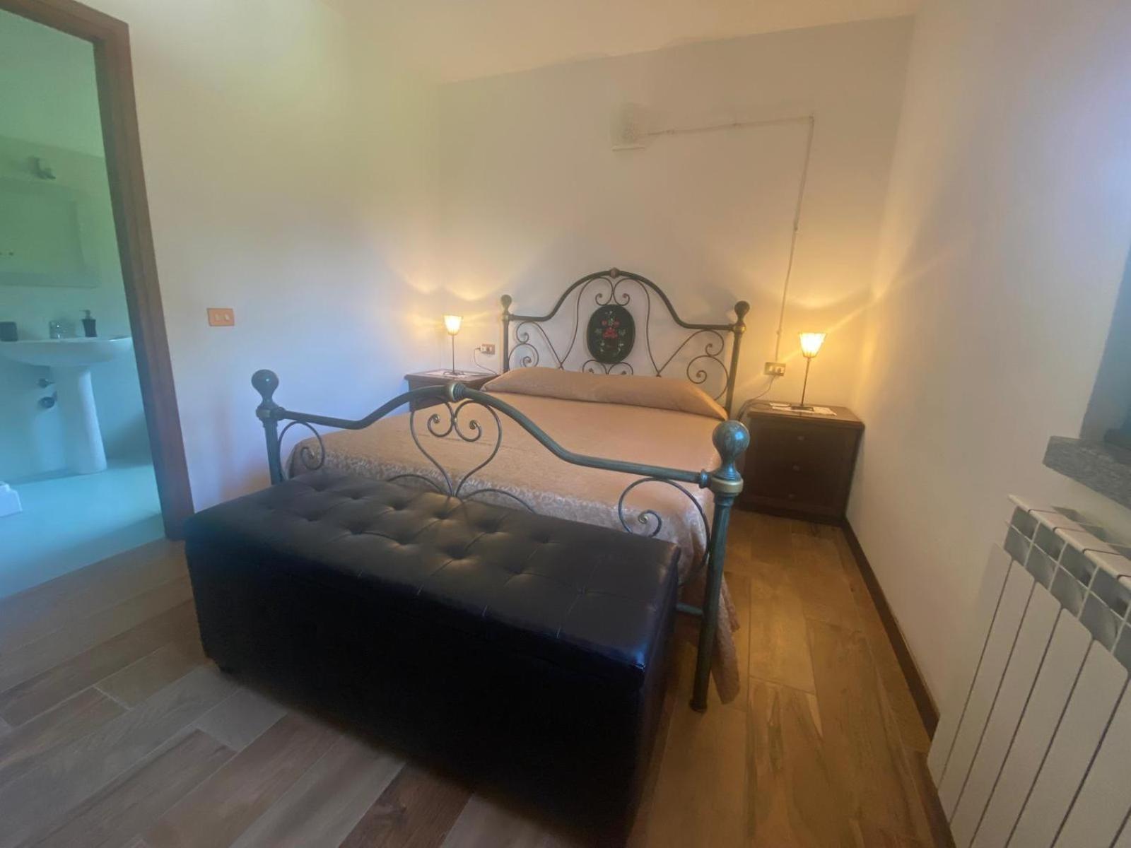 B&B Monteguzzo Cigognola Bagian luar foto
