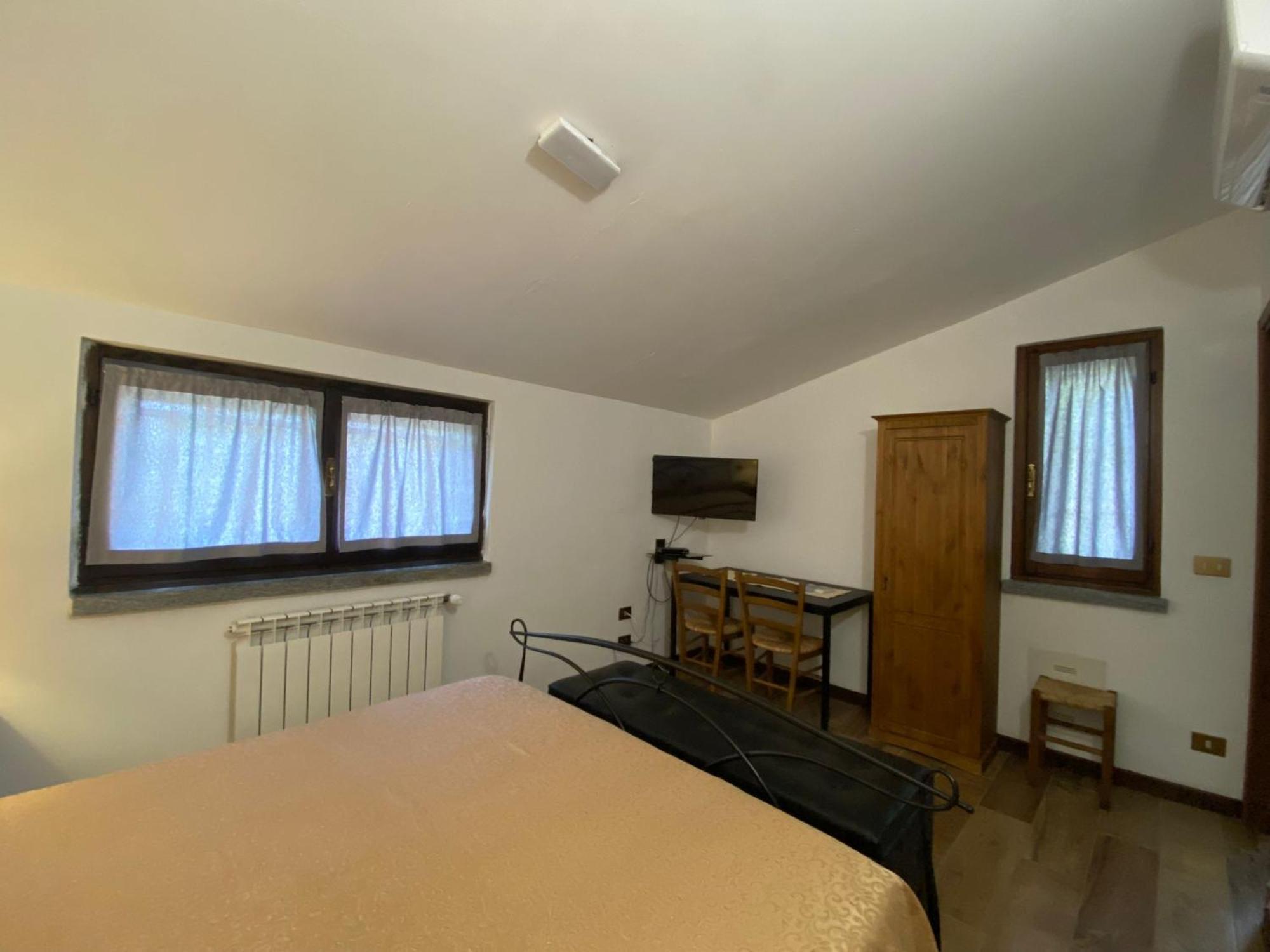 B&B Monteguzzo Cigognola Bagian luar foto