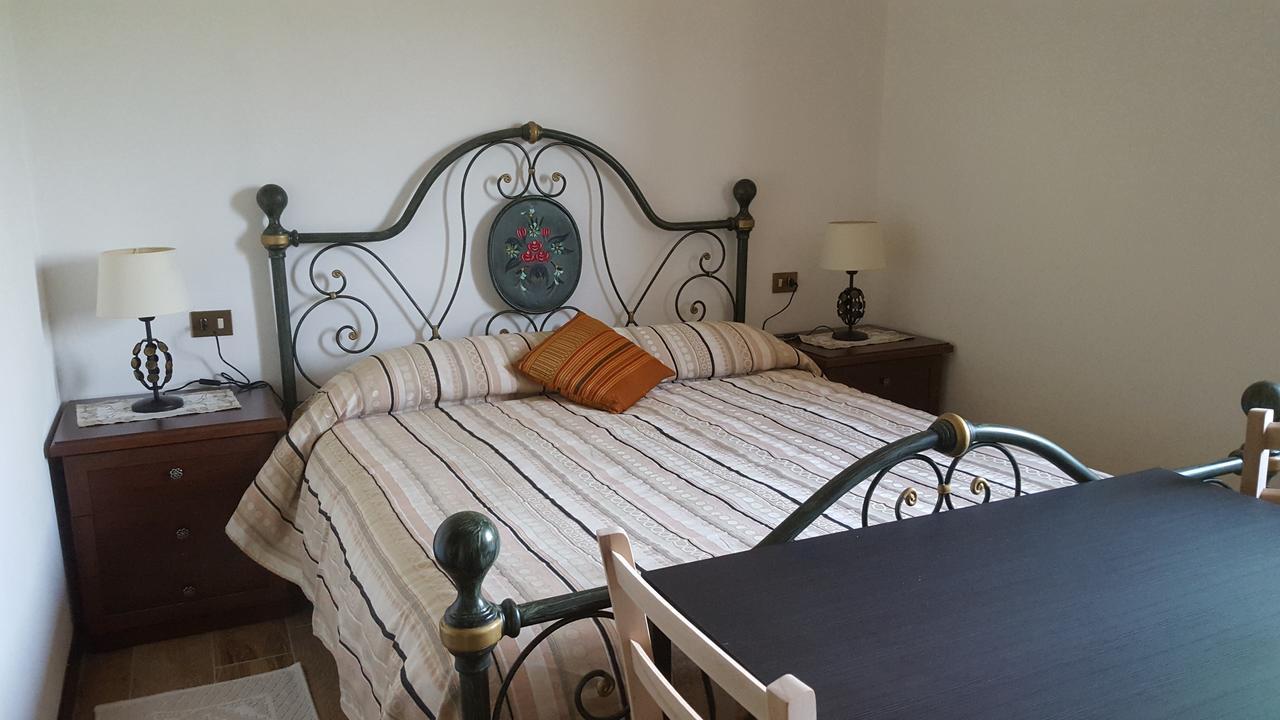 B&B Monteguzzo Cigognola Bagian luar foto